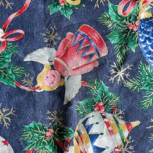 Christmas Cotton Table Cloth 52x72 inches, Santa Themed Tablecloth, Rectangle - Picture 9 of 9